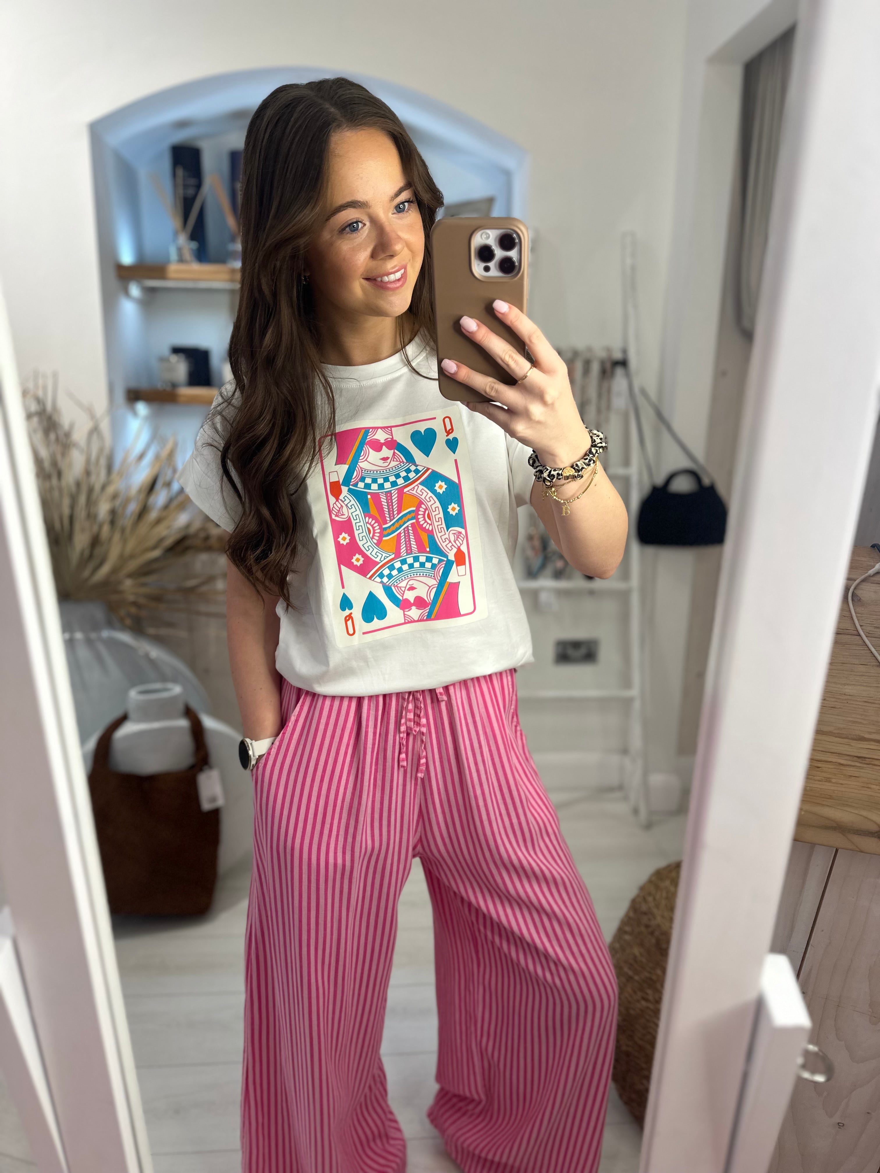 Queen of Hearts T' Shirt