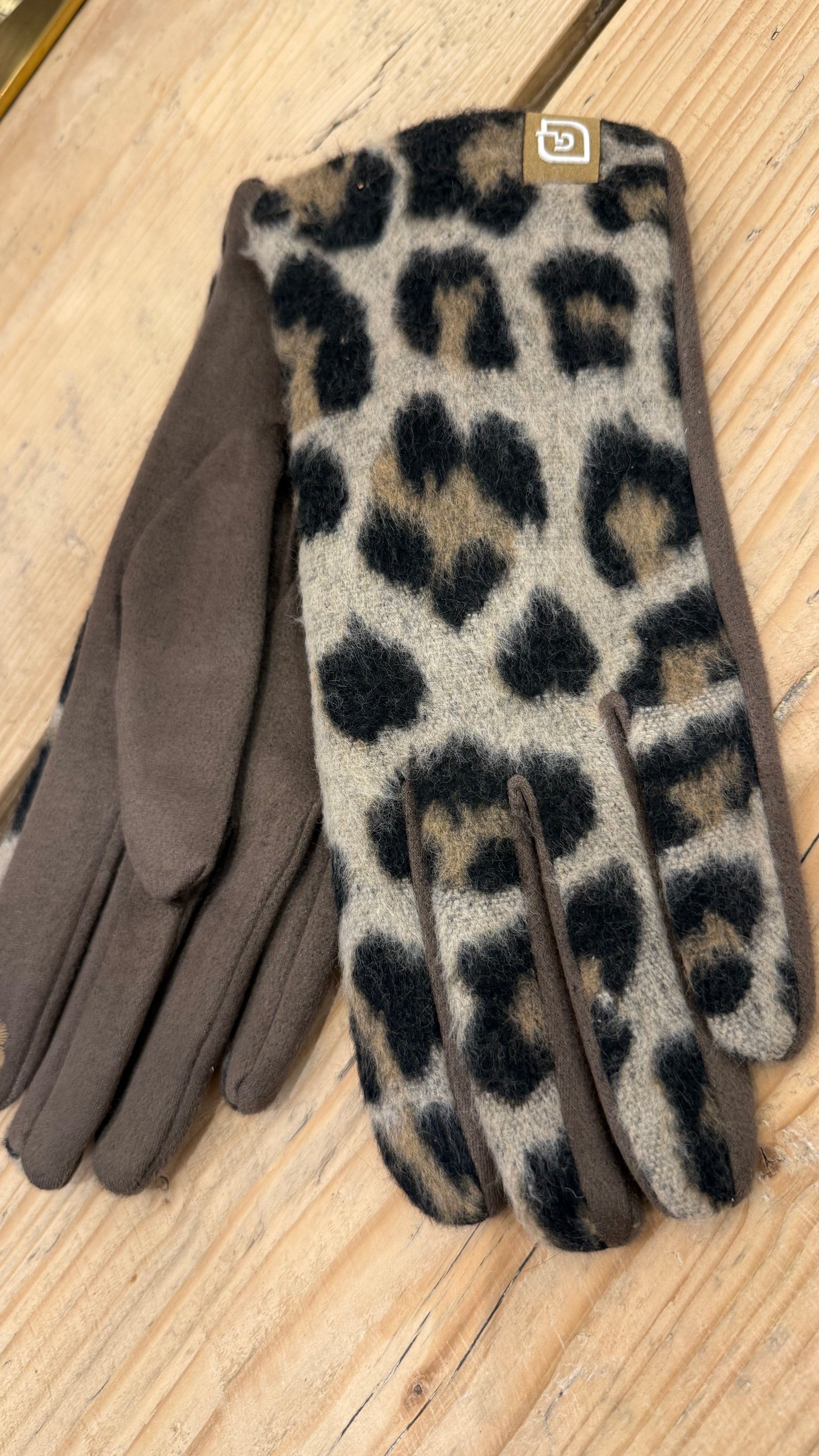Suede Like Leopard Gloves