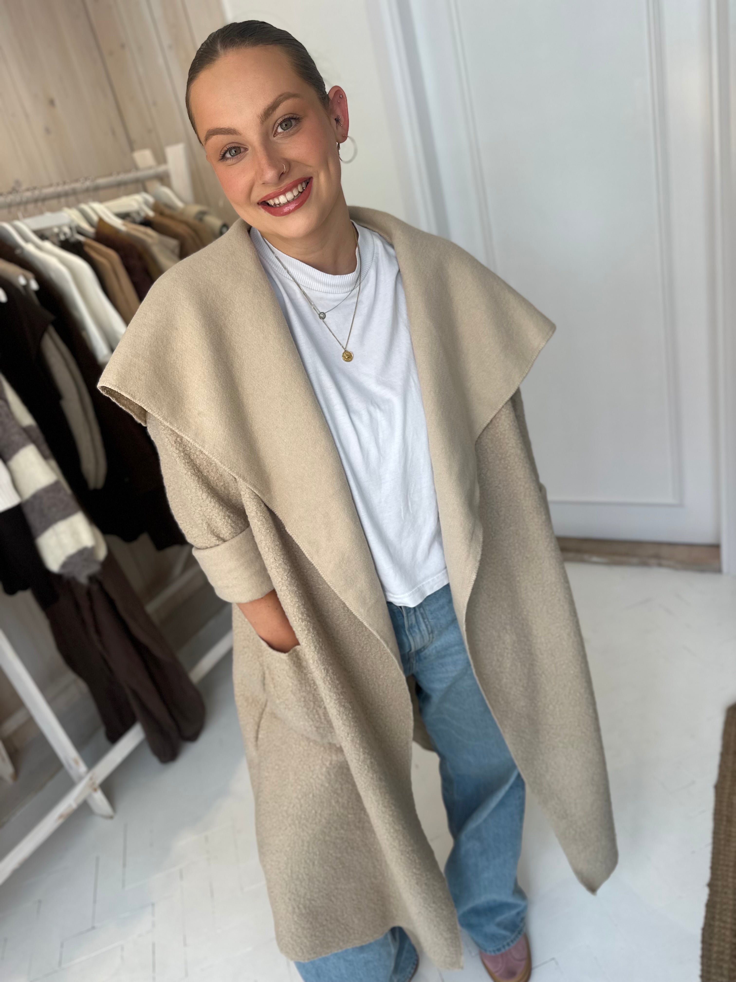 Leila Boucle Overcoat