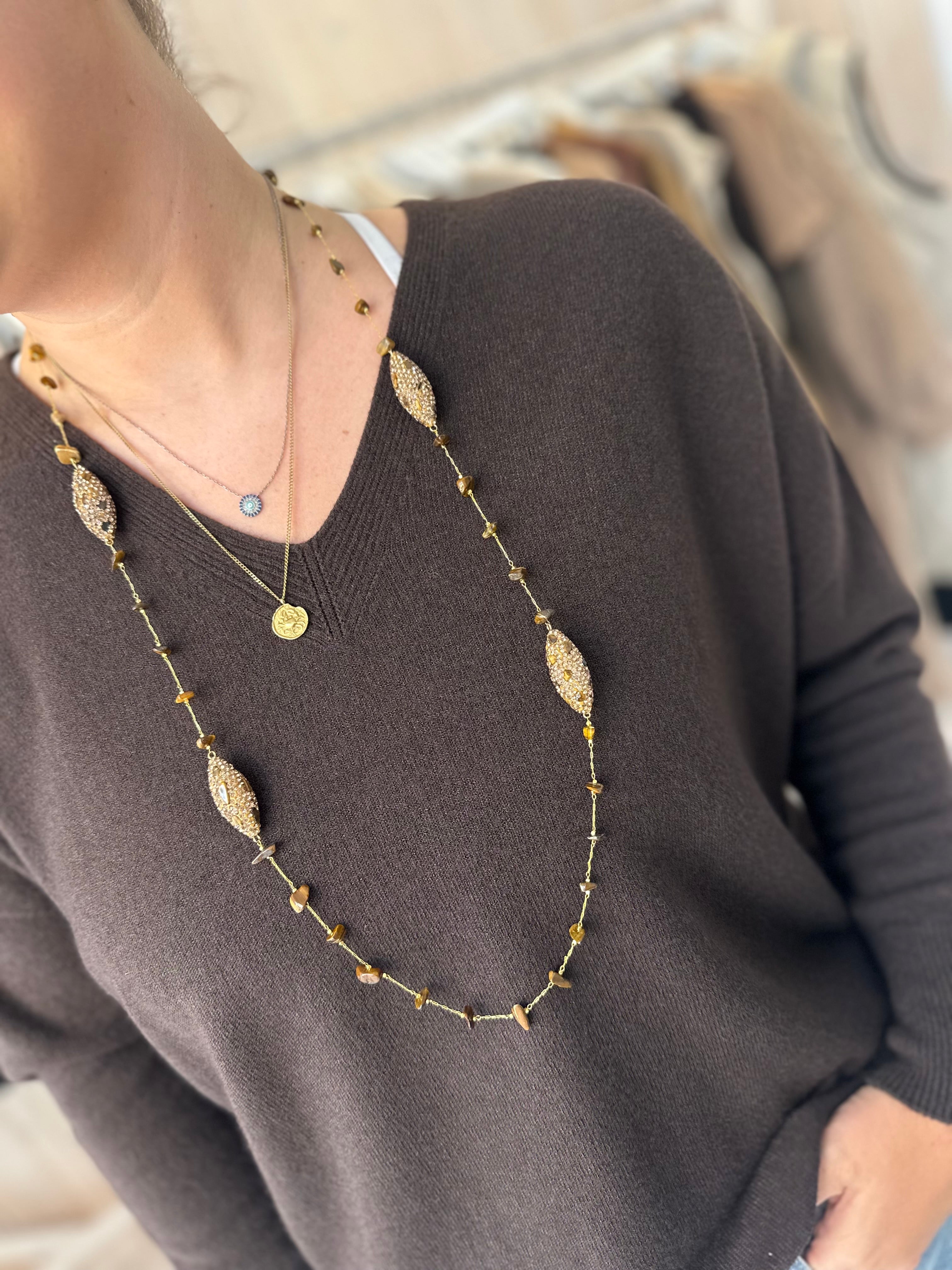 Delicate Sparkly Beaded Necklace