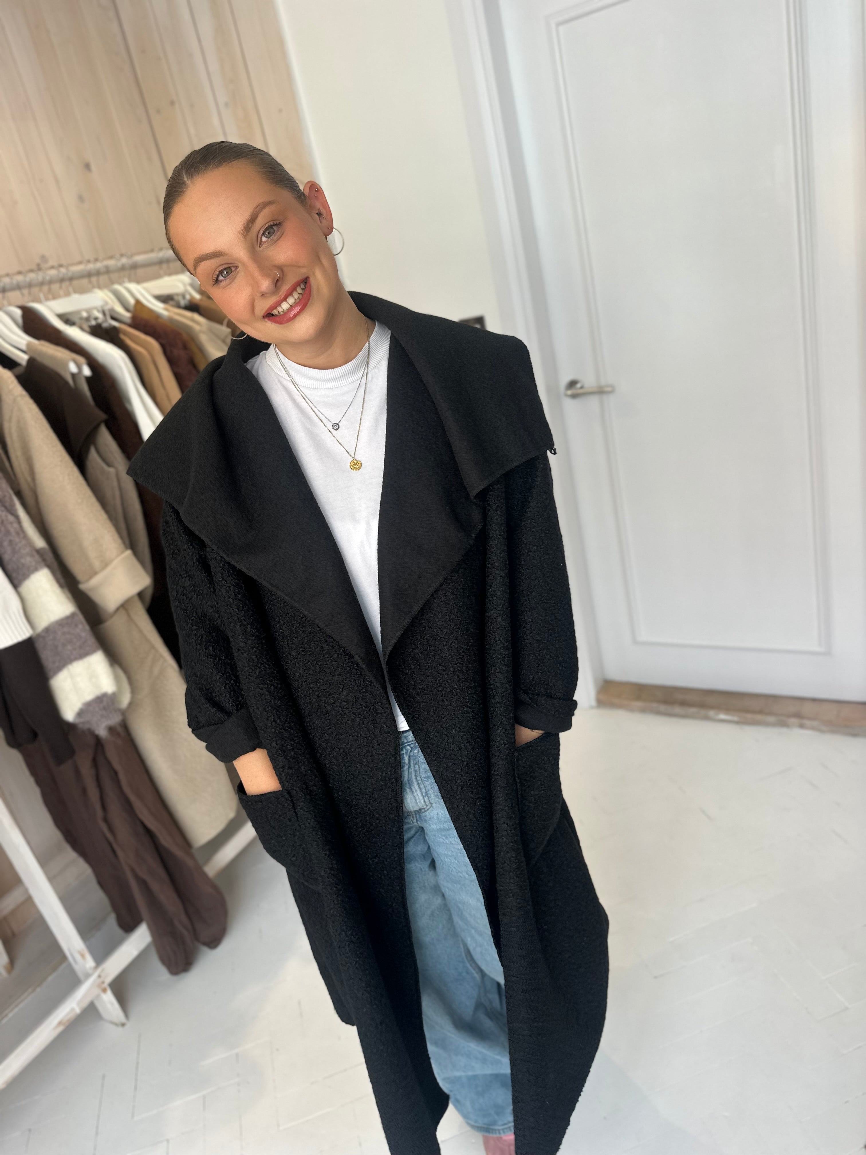Leila Boucle Overcoat
