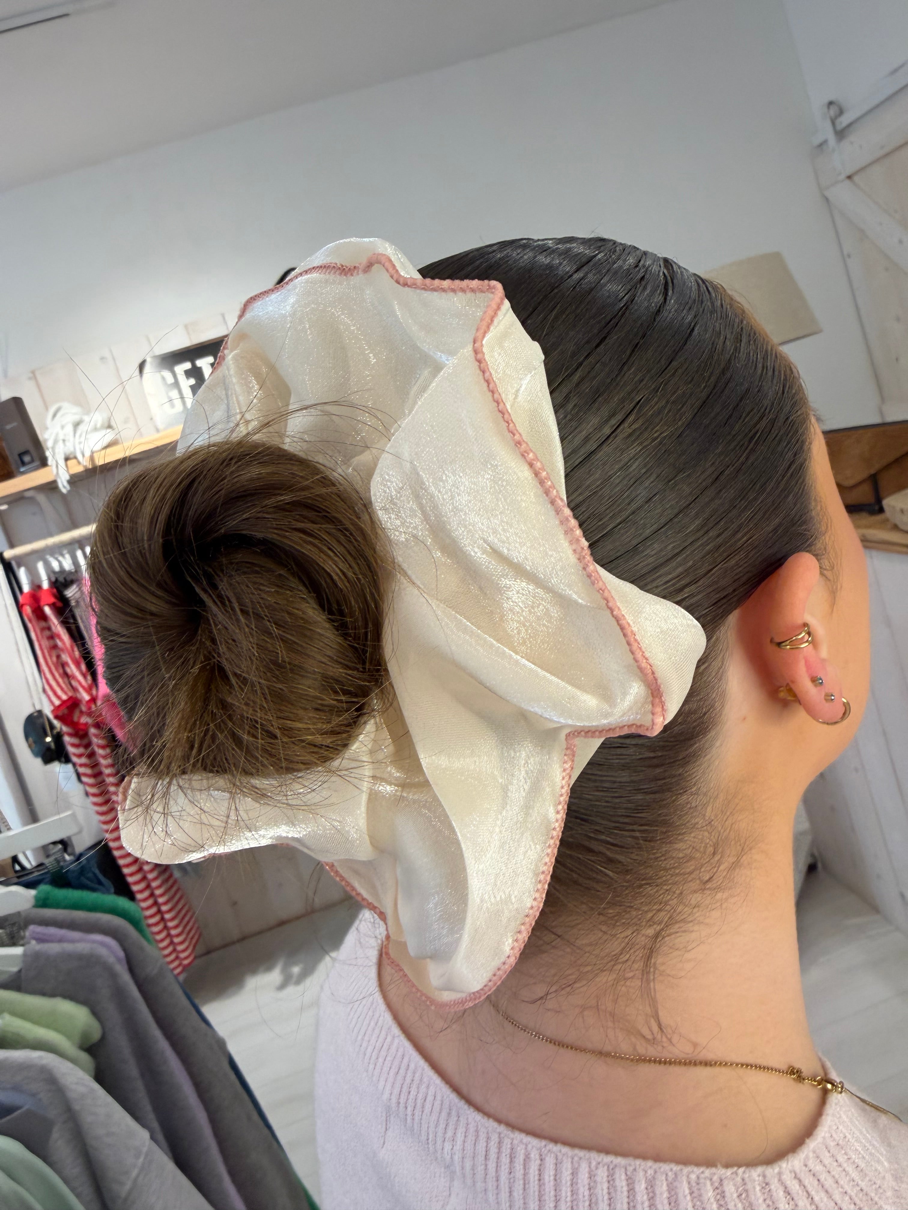 XL Scrunchie