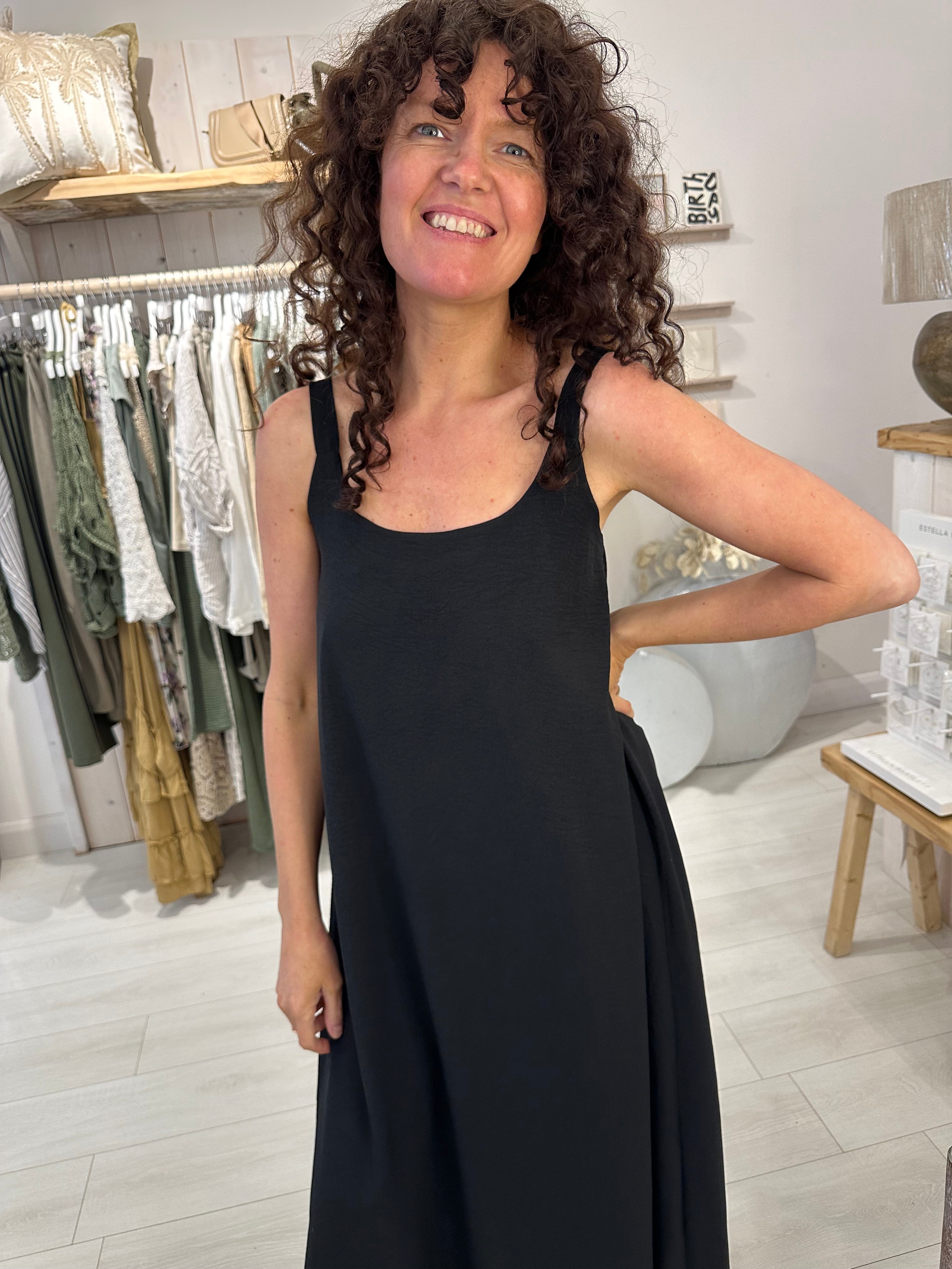Hera Dress