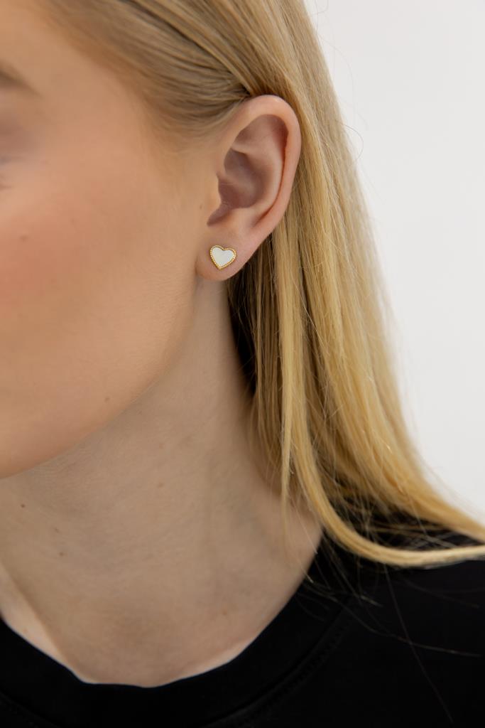 Mother of pearl heart earrings