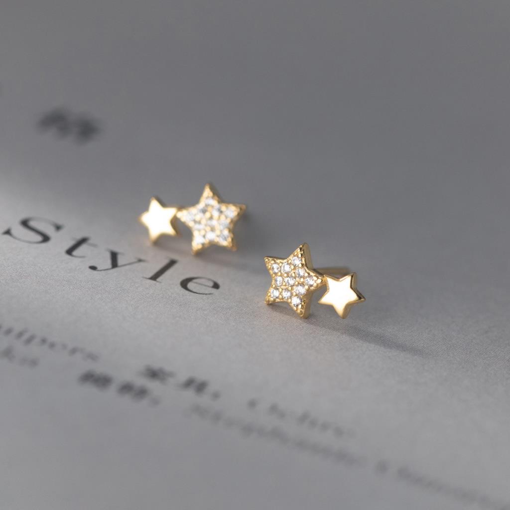 Star duo earring in gold plated sterling silver