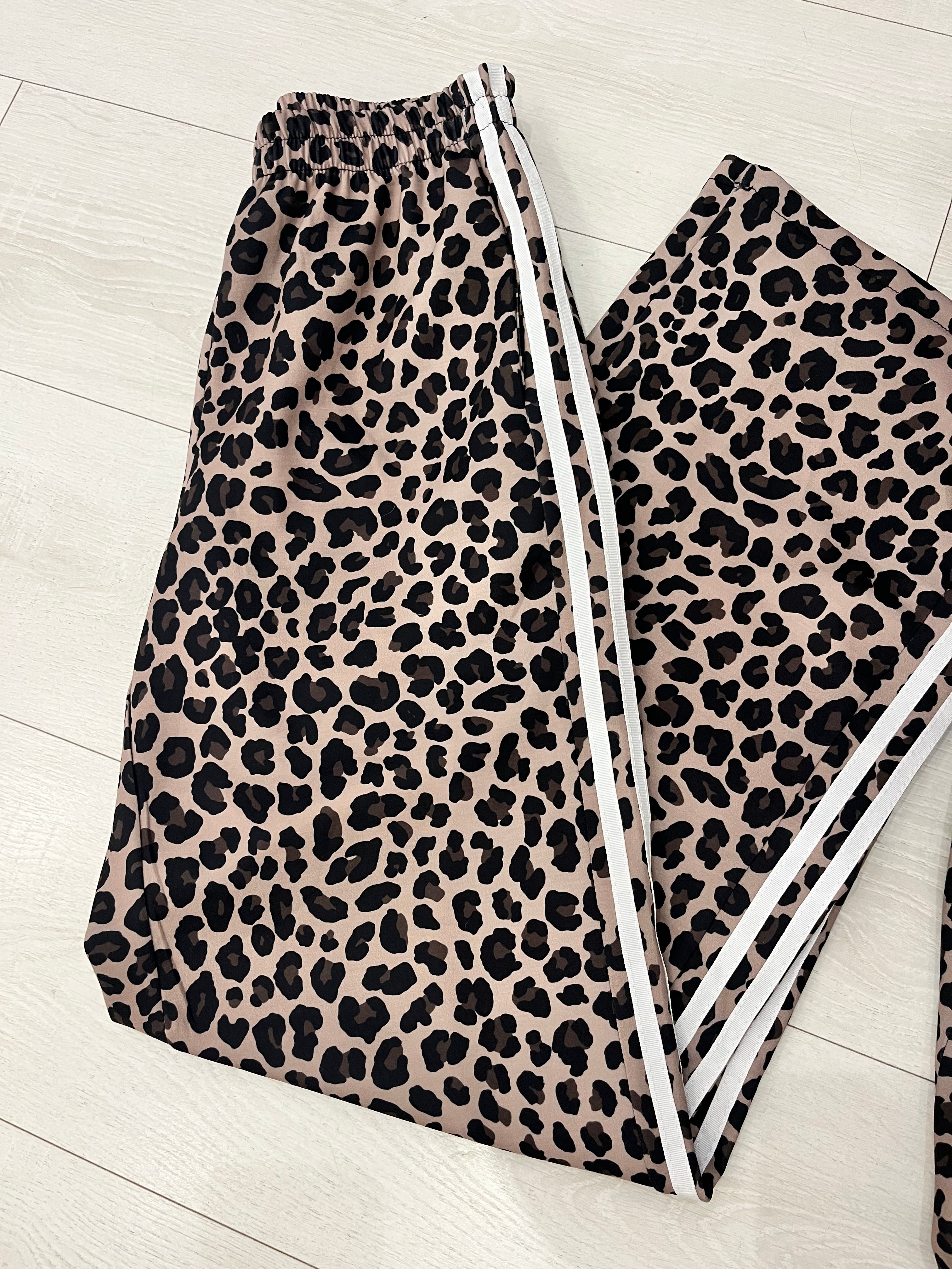 Lovie Leopard Side Stripe Jogger