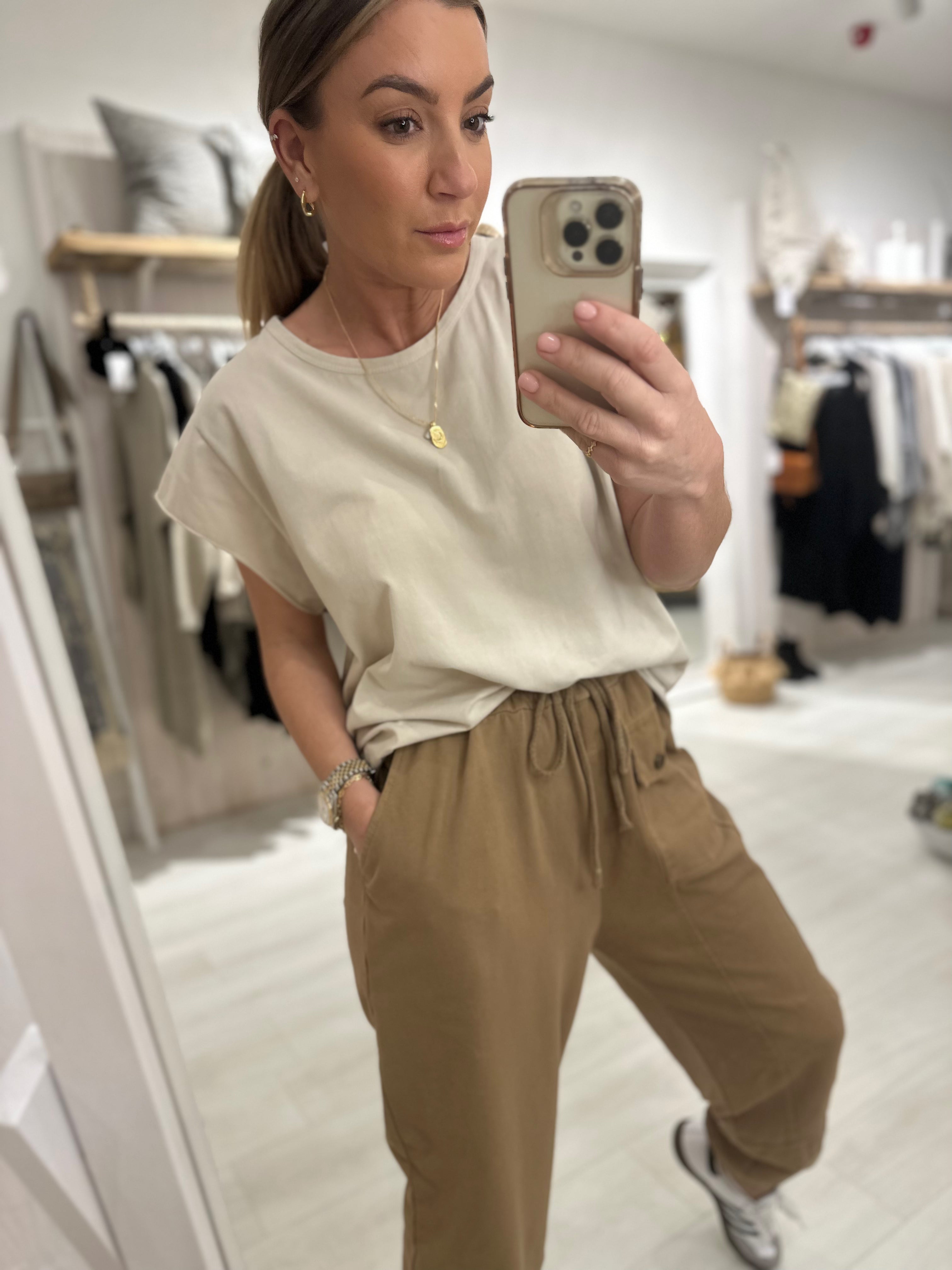 Cut Sleeve Tee
