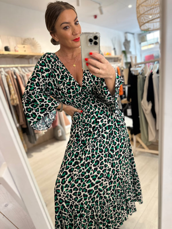Raquel leopard print dress