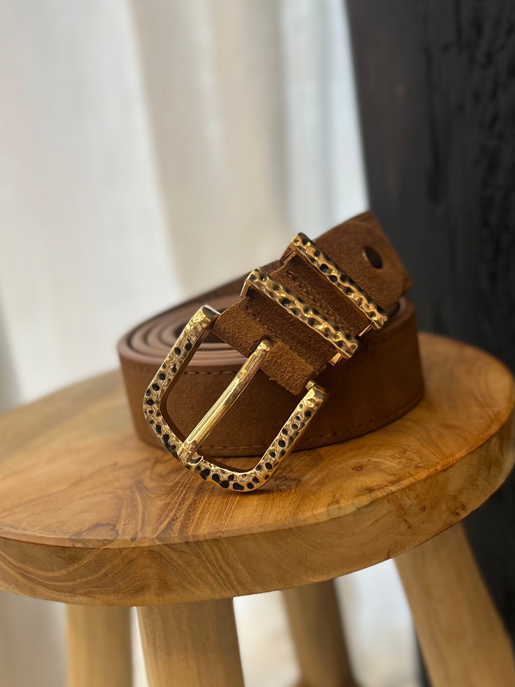 Hammered Buckle Suede Belt
