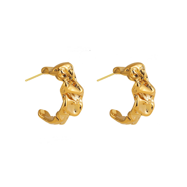 Molten irregular curve earrings
