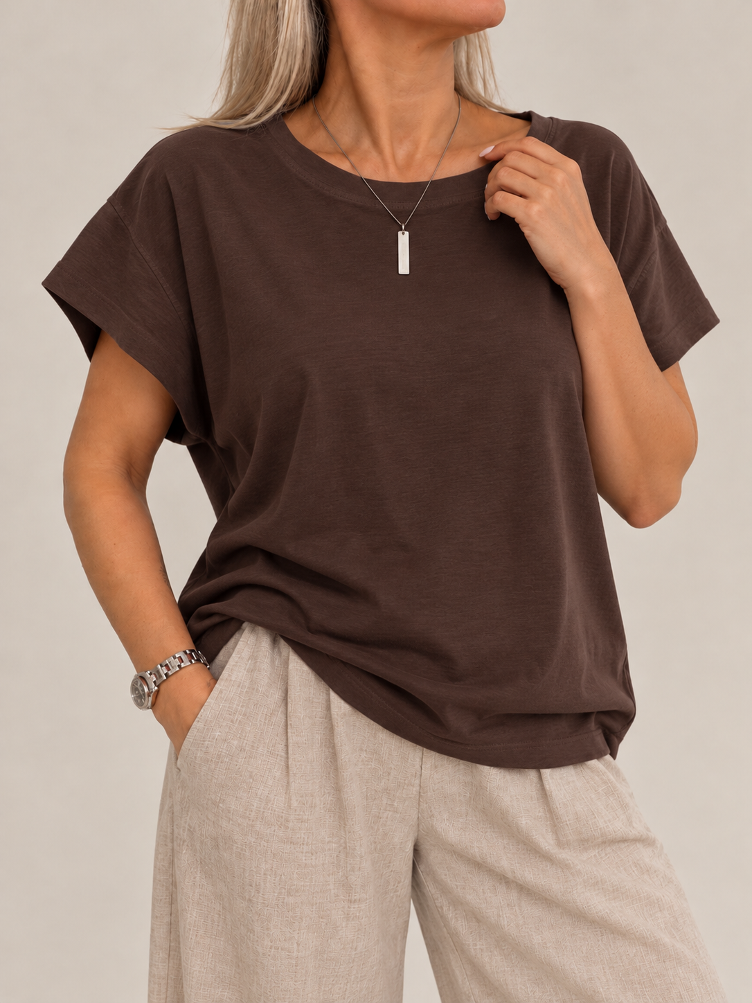 Bella Basic Tee