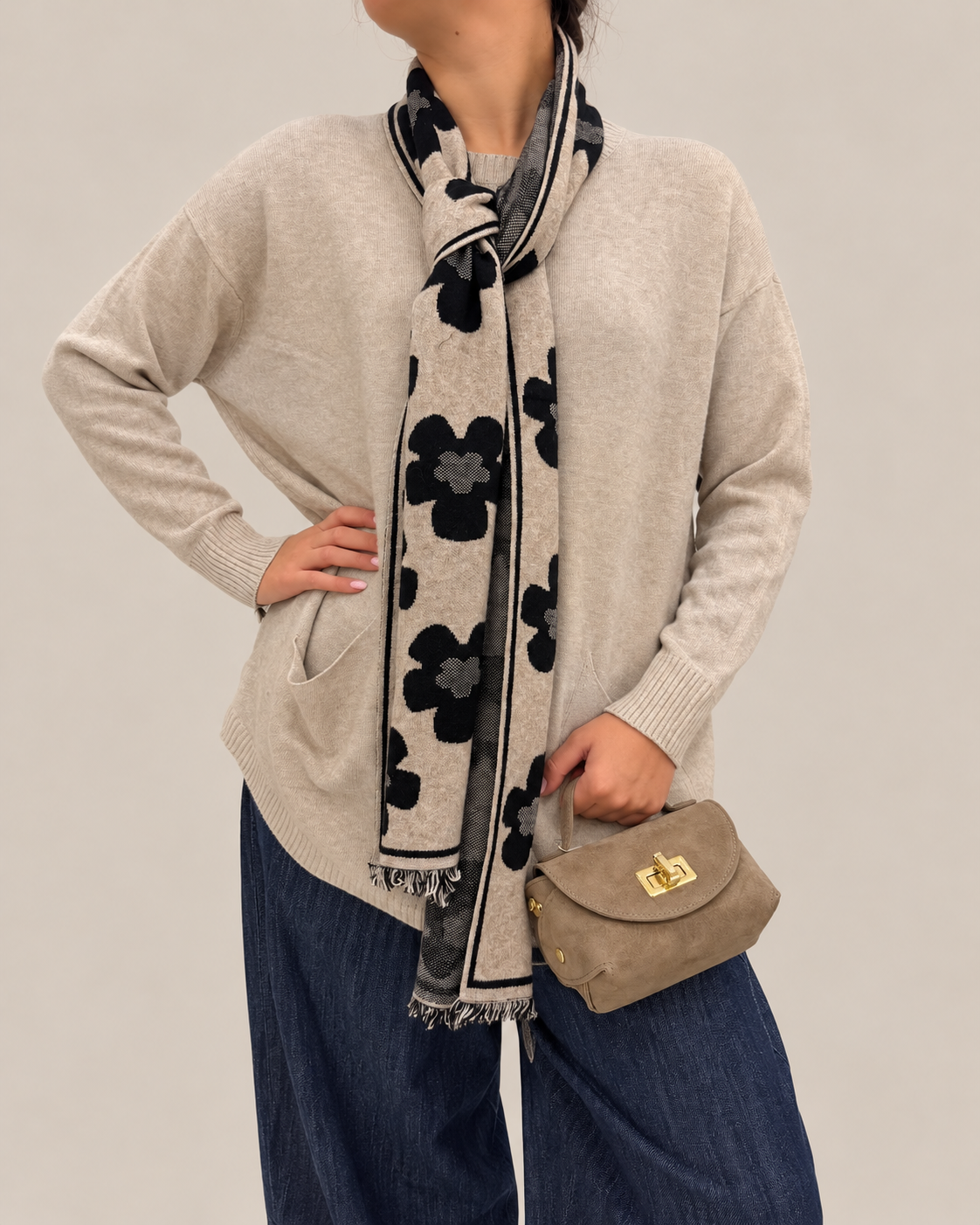 Daisy Scarf Jumper