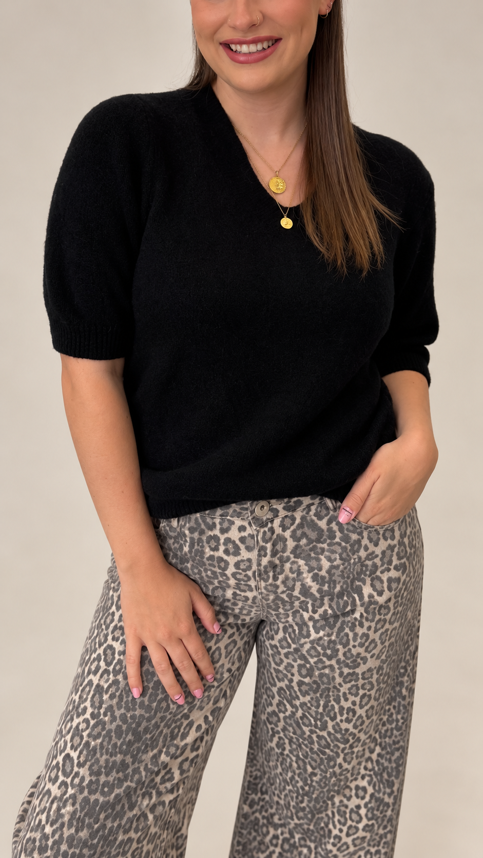 Amber Alpaca V-Neck Knit