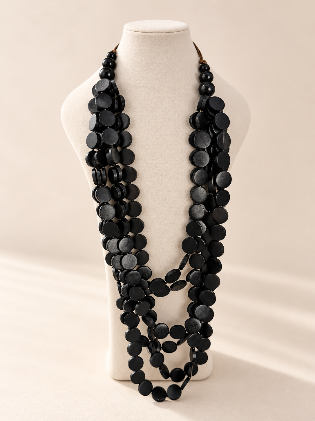 Multi disc necklace