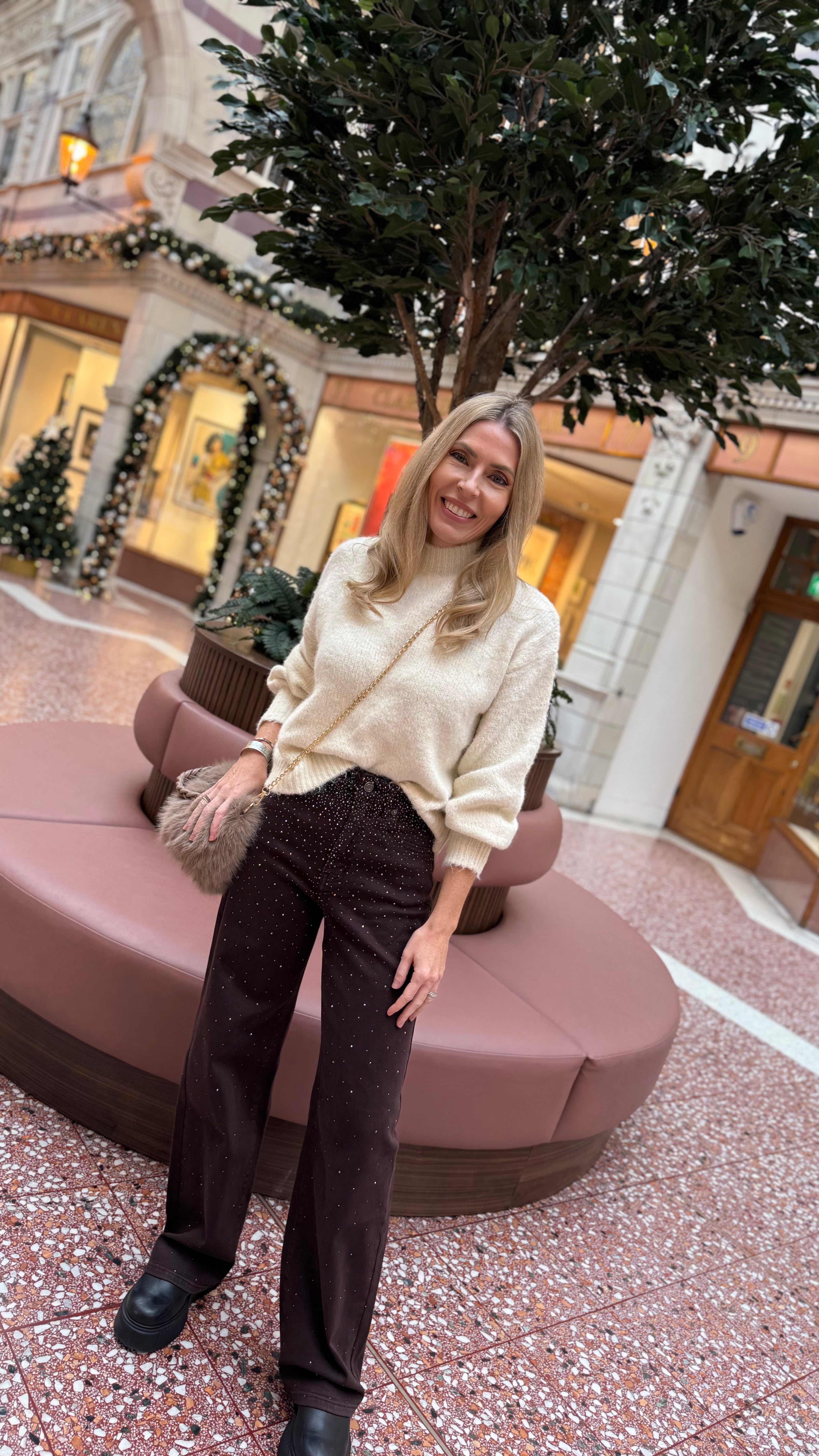 Myra Diamond Dad Fit Jeans