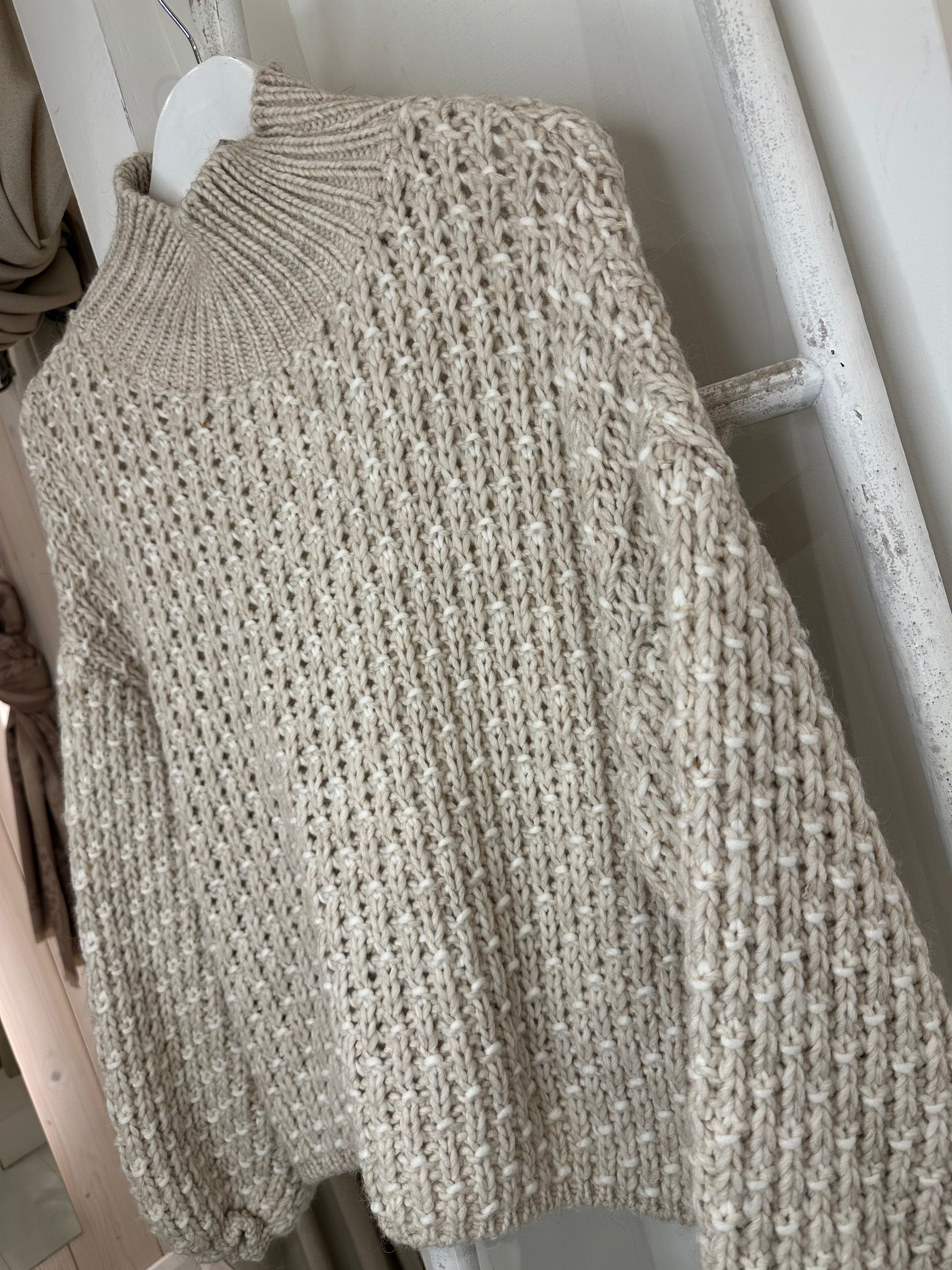 Maple Crochet High Neck Knit