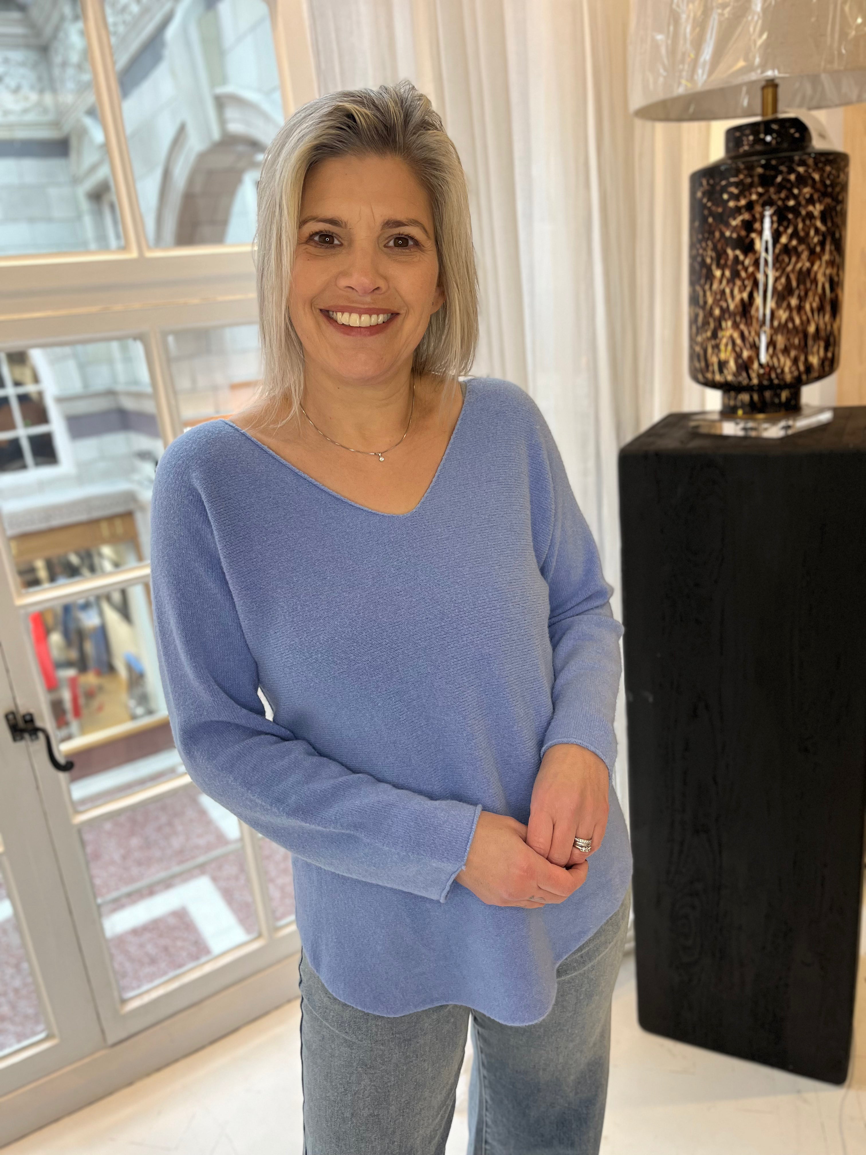 V-Neck 'Made In Italy' Knit