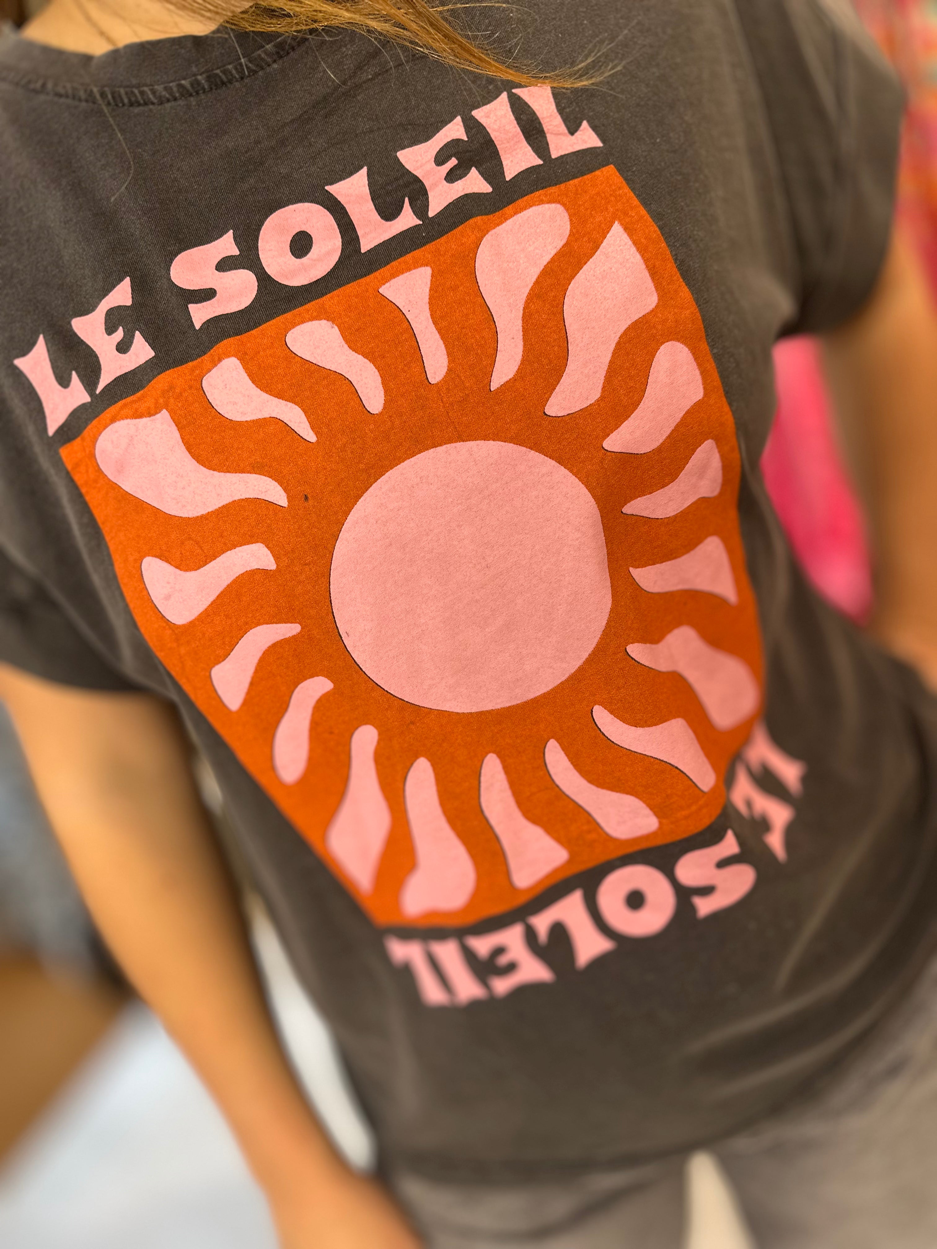 Le Soleil Tee