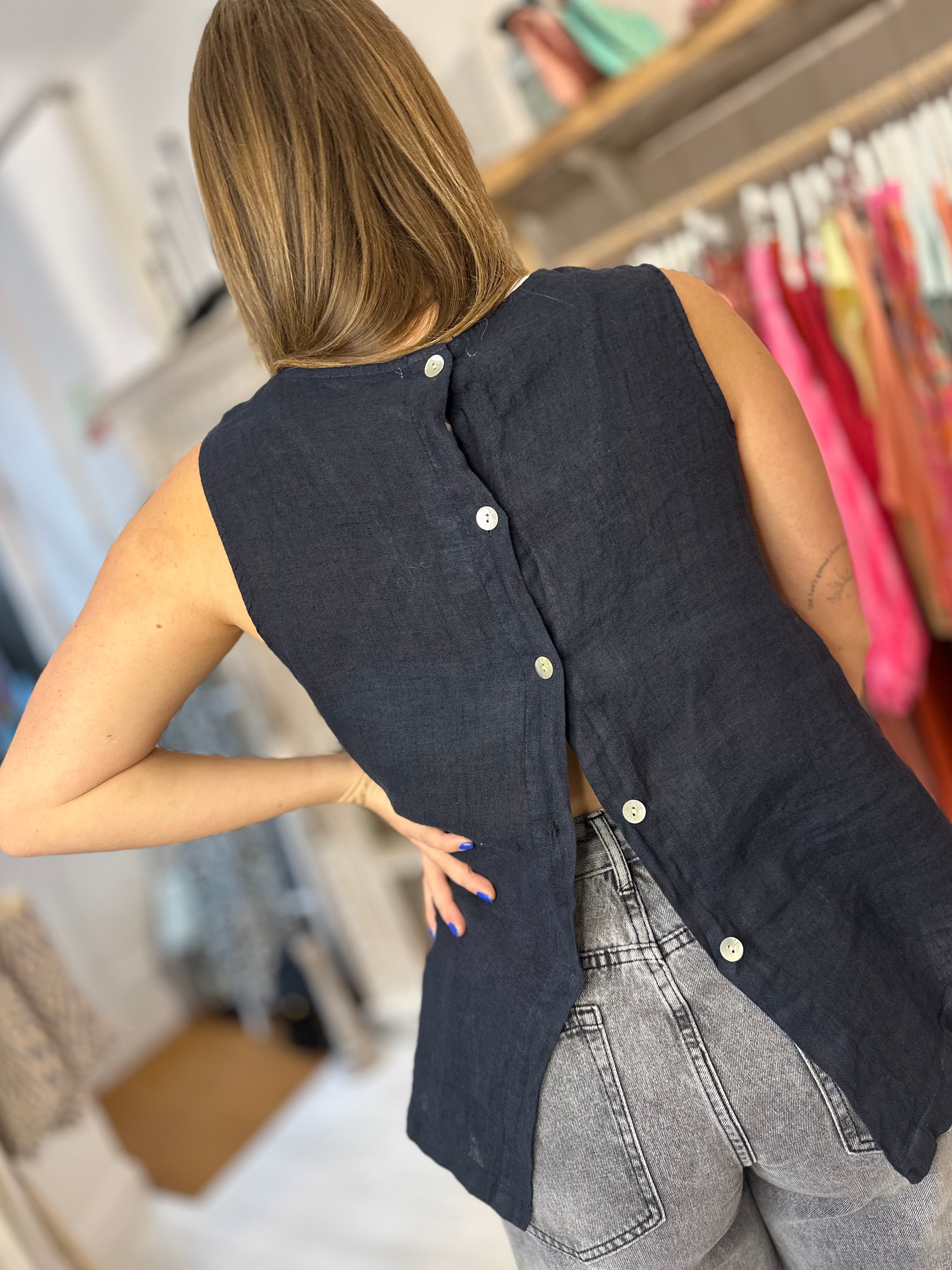 Bonnie Linen Button Back