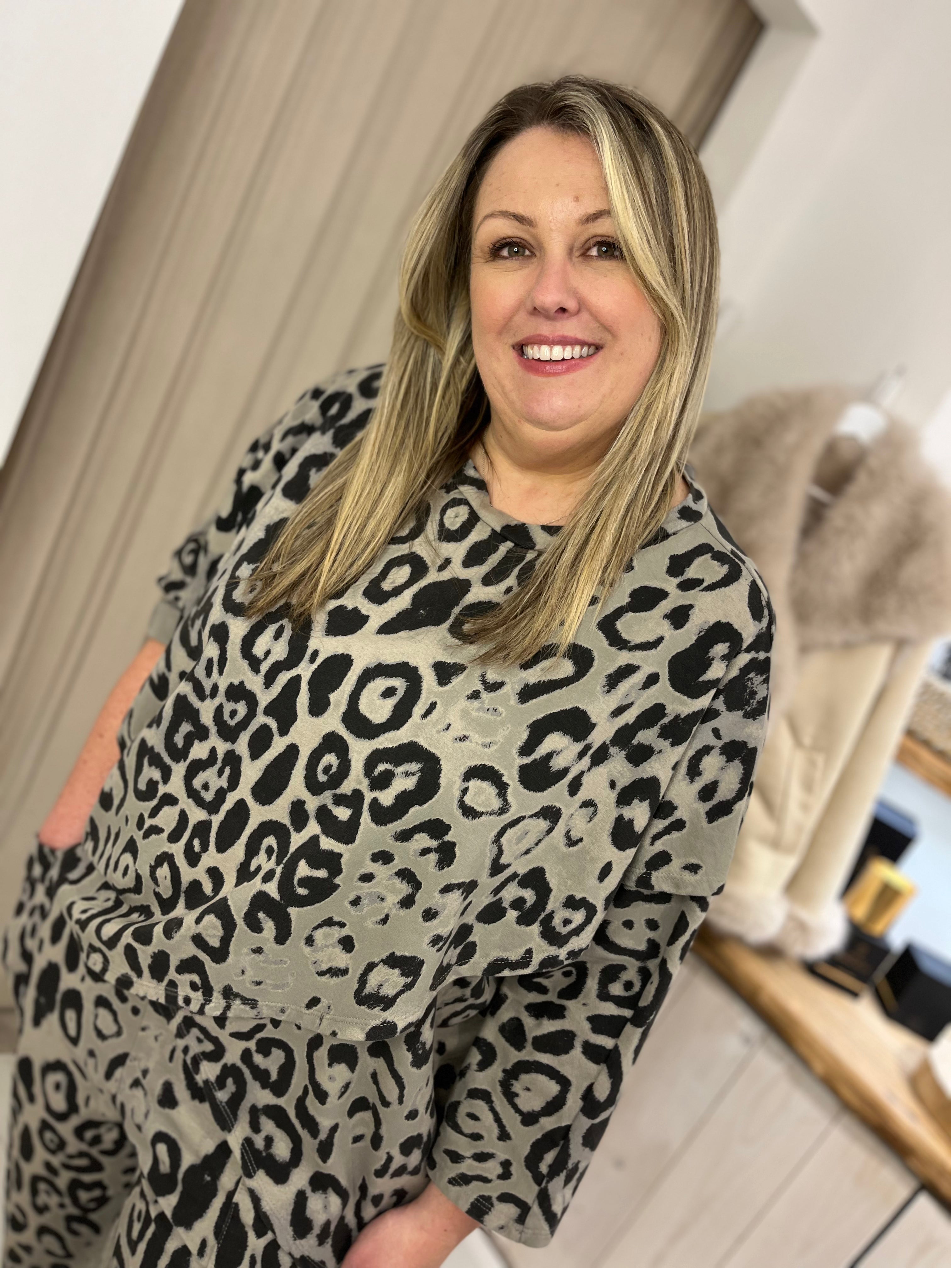 Jamila Leopard Top