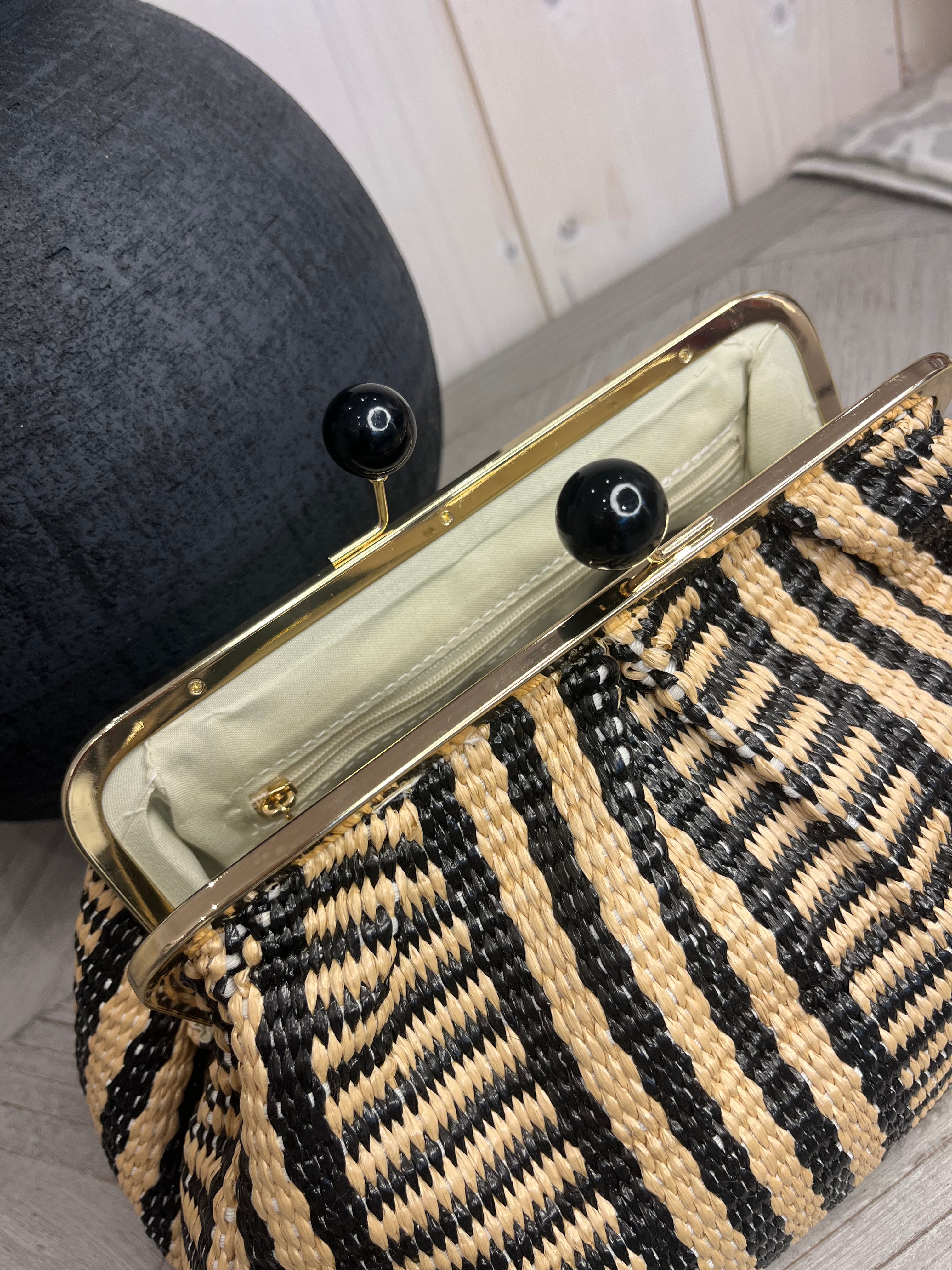 Lovina Clutch