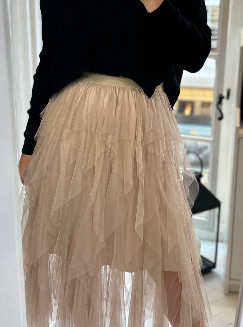 Rara Skirt