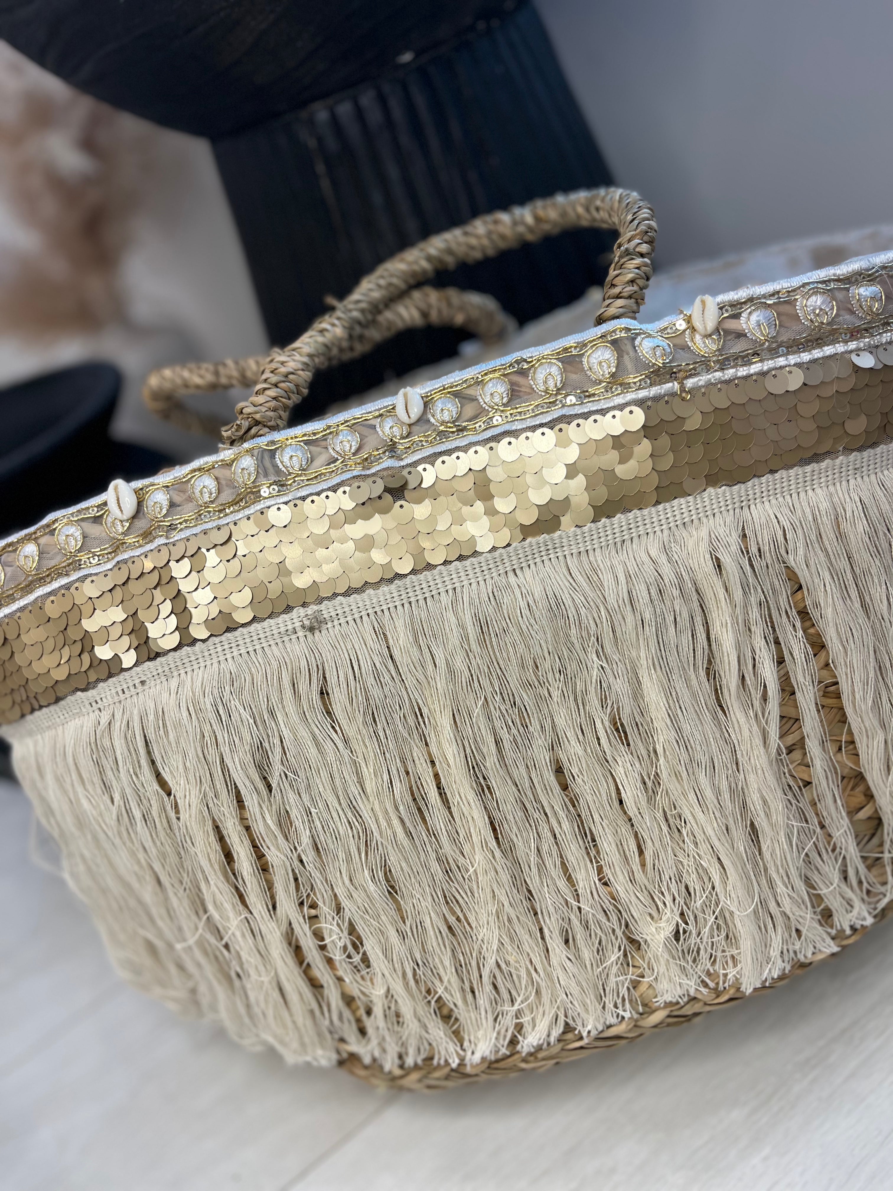Zuri Oversized Straw Tote
