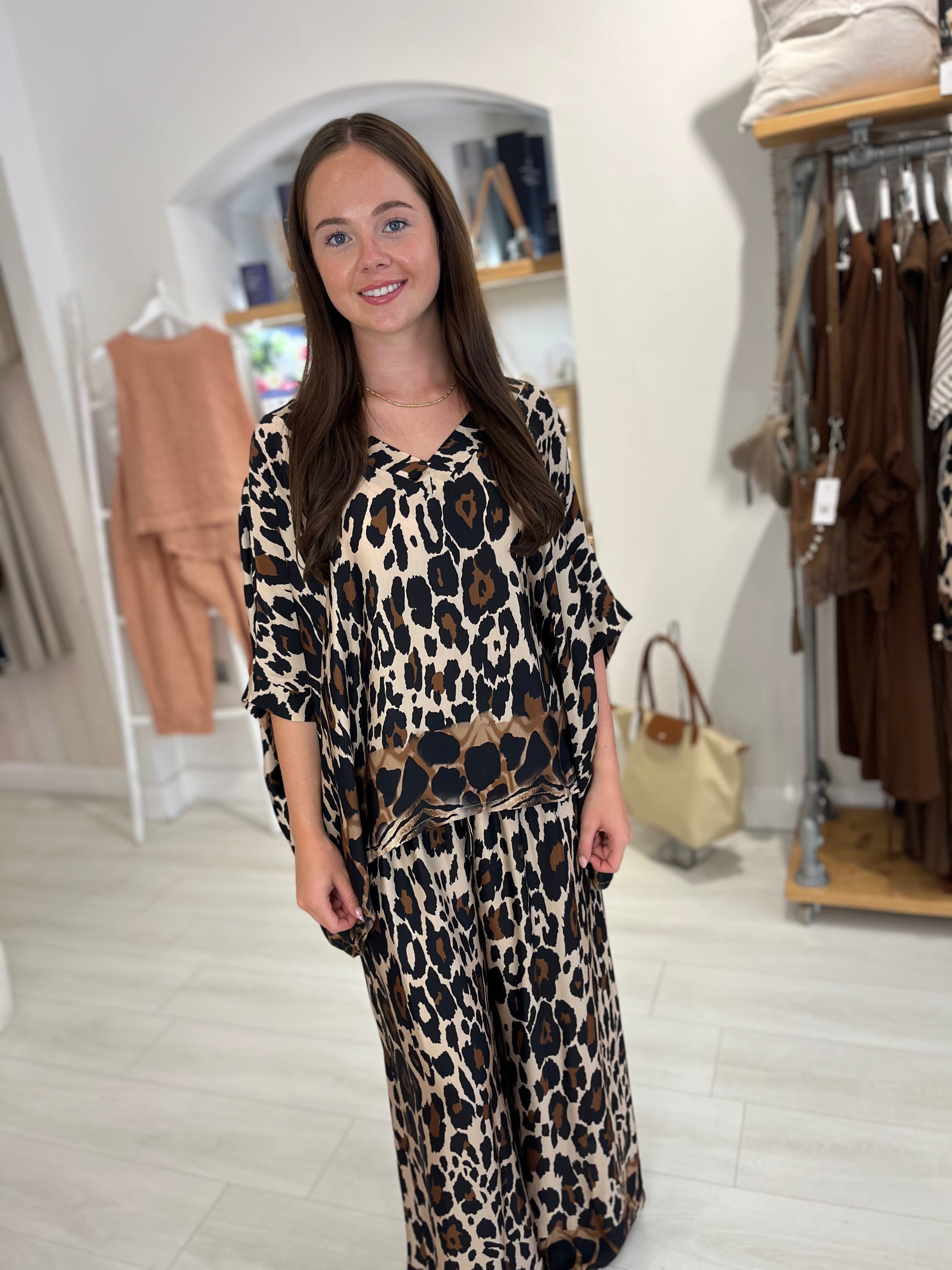 Tigra Oversized Top