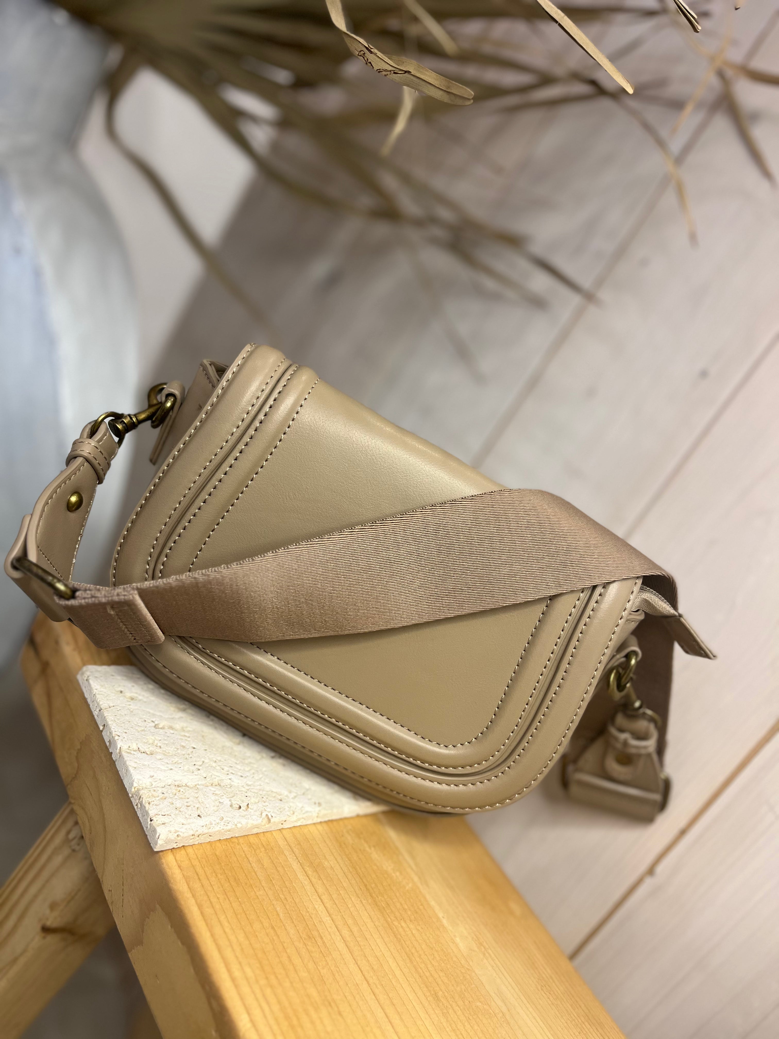 The Elle Crossbody Bag