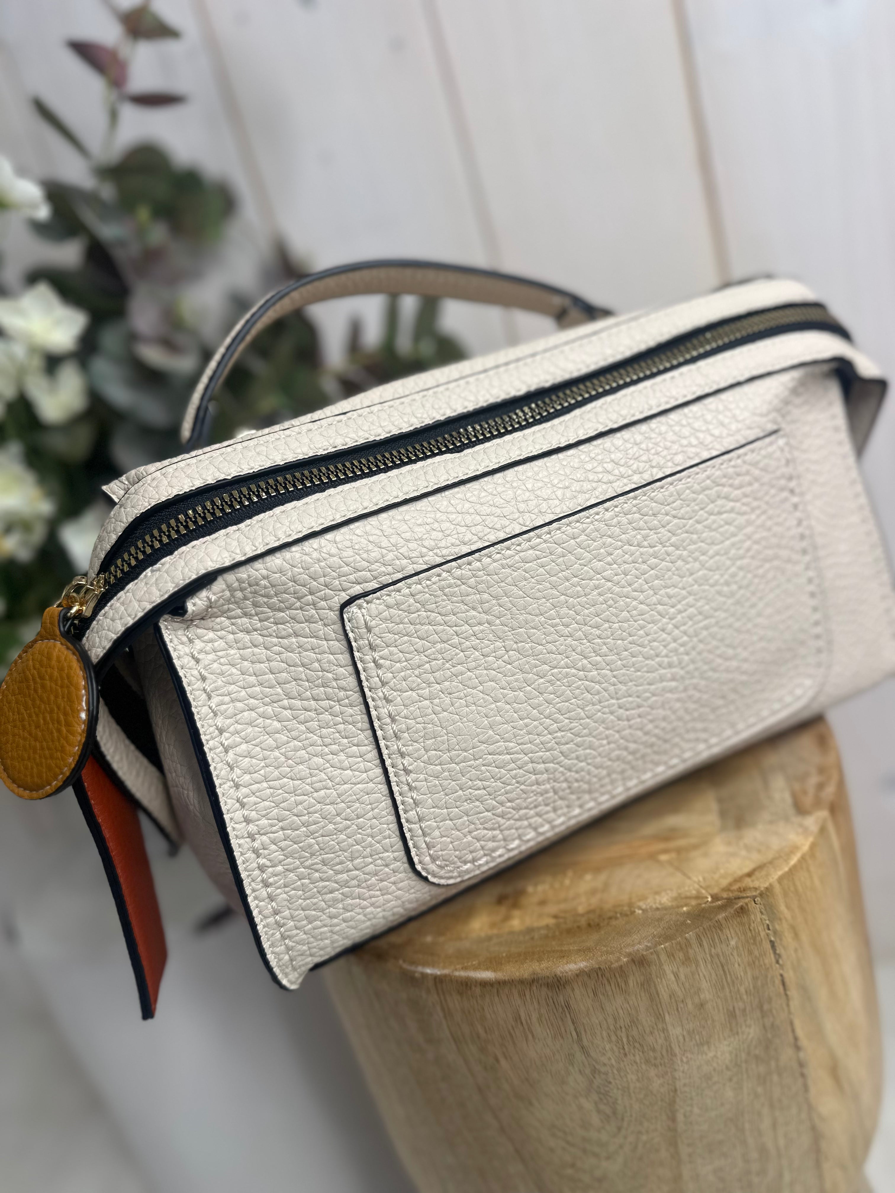 Barry Barrel Bag
