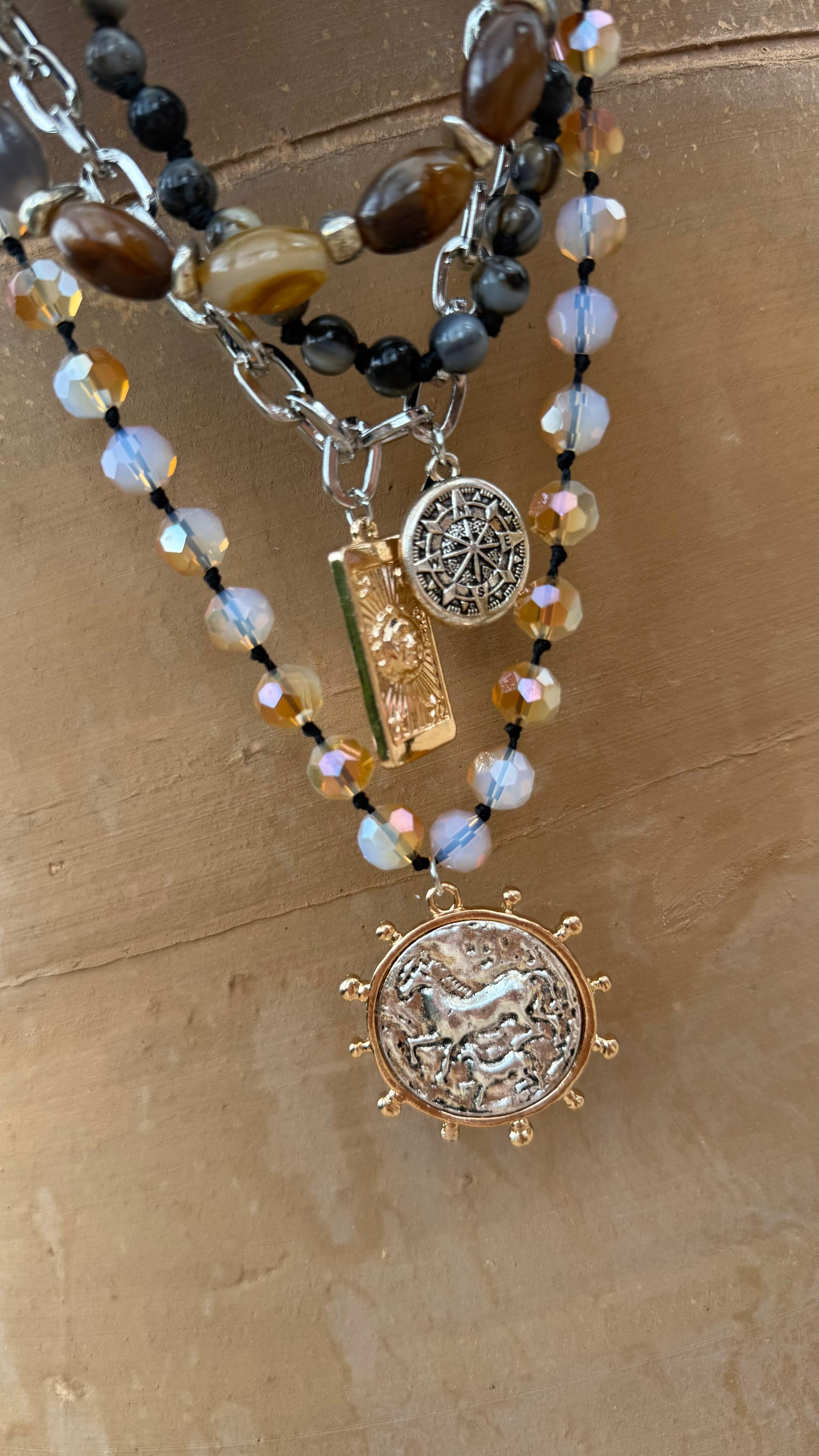 Vintage Style Medallion Necklace Set