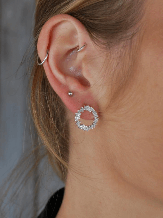 Crystal cluster circle earring Silver