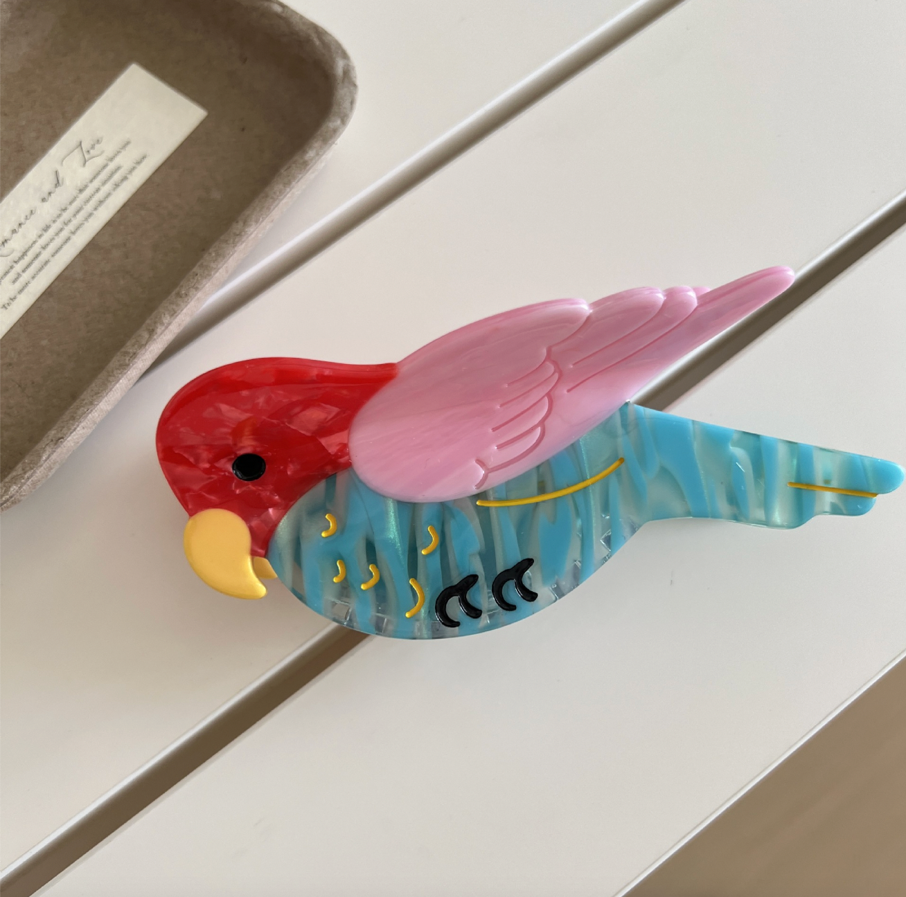 Parrot claw clip